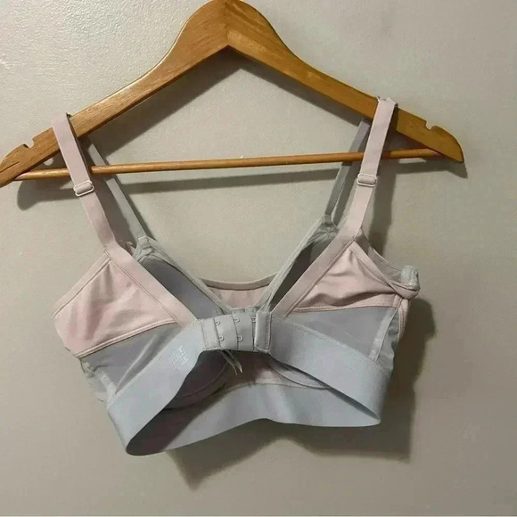 NWT Natori  GRAVITY CONTOUR UNDERWIRE SPORTS BRA 32DD - Picture 4 of 5